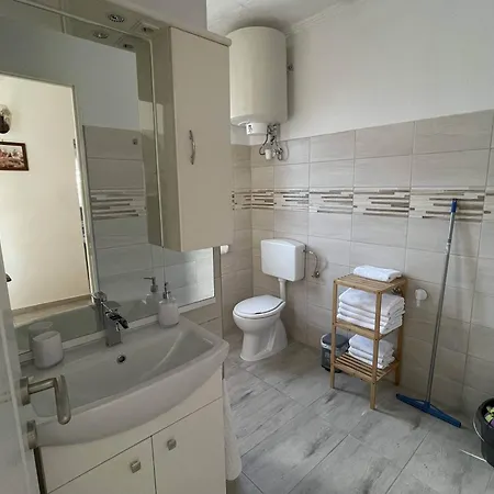Feszek Apartmanhaz Διαμέρισμα