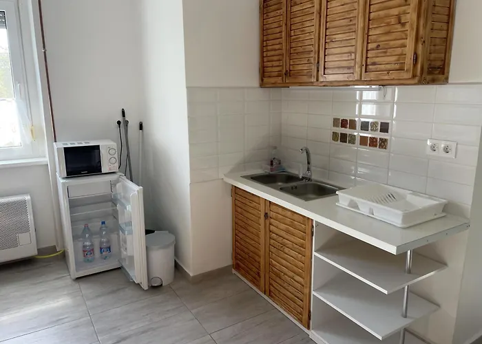 Feszek Apartmanhaz * Tapolca