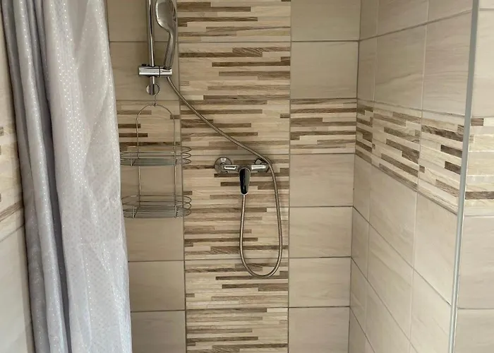 Feszek Apartmanhaz Apartamento *
